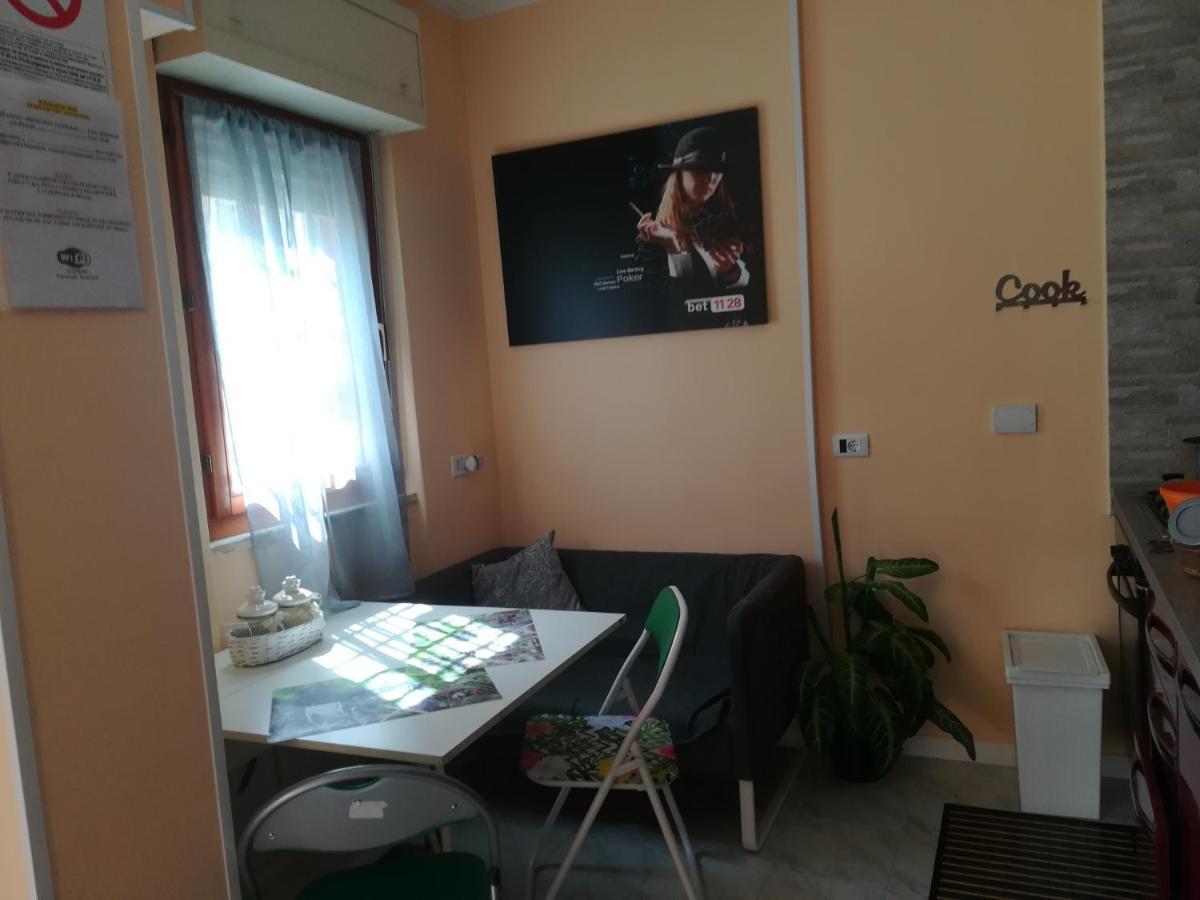 Il Girasole Di Ostia Apartment Exterior photo